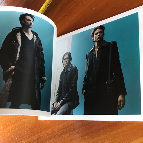 Louis Vuitton pret-a-porter 2002-03 catalog - Picture 6 of 8